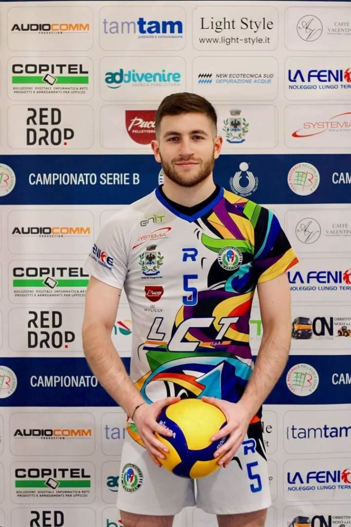 Continua la campagna di rafforzamento della Volley Letojanni. Arriva Christian Giardina
