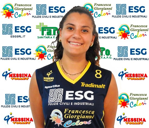 Inoltre da quest’anno Mondello sarà inserita nello staff tecnico del settore giovanile per crescere le piccole “leonesse”. “Sono contenta di continuare questo mio percorso nel Messina Volley – commenta la sua riconferma il numero 8 giallo-blu – abbiamo già ripreso gli allenamenti per cercare di affrontare al meglio il prossimo campionato di Serie C. Quest’anno sarà un anno di rivoluzione, perché buona parte della squadra è cambiata e poi abbiamo un nuovo allenatore. Siamo consapevoli del lavoro che dovremo andare a fare e ogni allenamento cercheremo di aumentare il nostro livello. Il campionato di Serie C è molto competitivo e già immaginiamo che due/tre squadre, già protagoniste la scorsa stagione, si ripresenteranno pronte per il salto di categoria”.